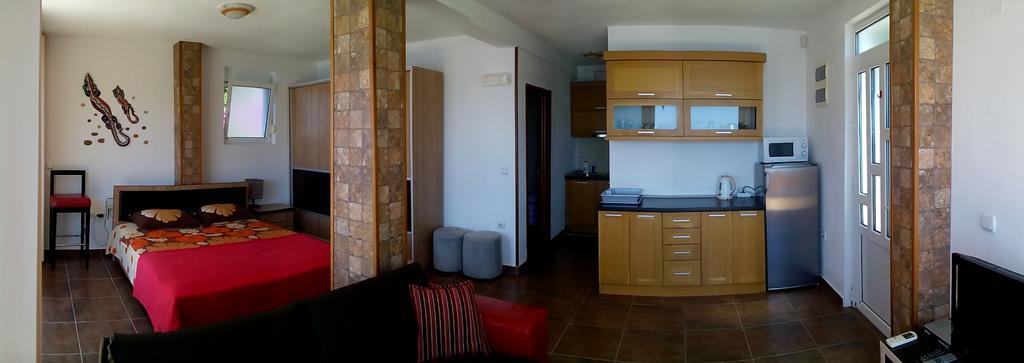 Apartments Bombona ウトイェハ 部屋 写真